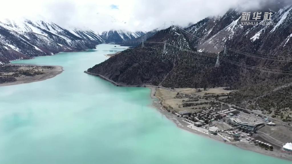 雪湖 Interlaken | Switzerland 🇨🇭 Interlaken honestly felt like