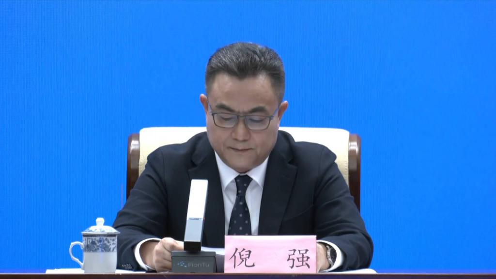 倪强介绍2022年中国国际消费品博览会招展招商情况-新华网